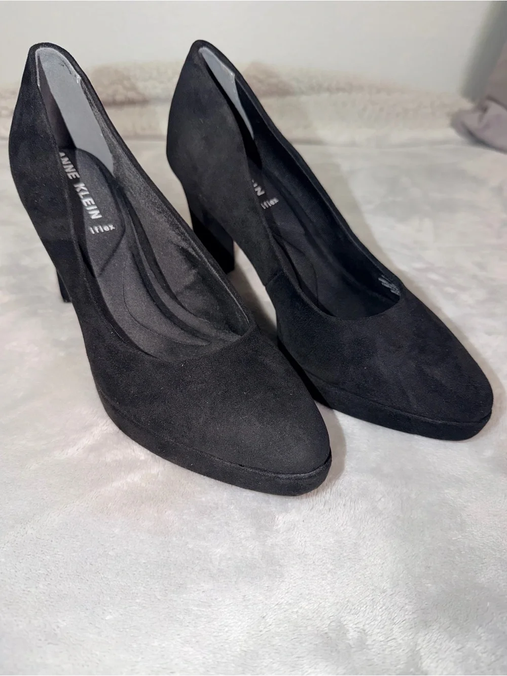 Anne Klein Flex Heels
